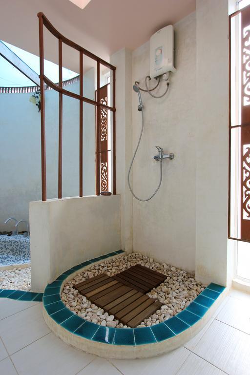 Plumeria And Hideaway Resort 3*