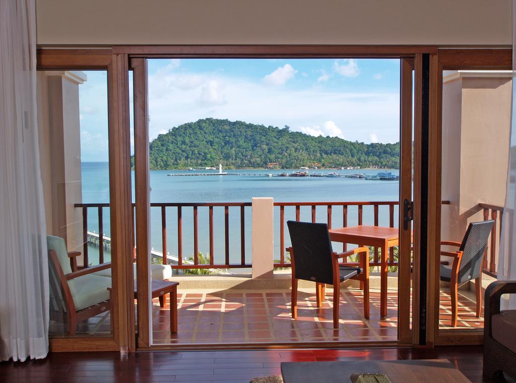 Tranquility Bay Resort 4*