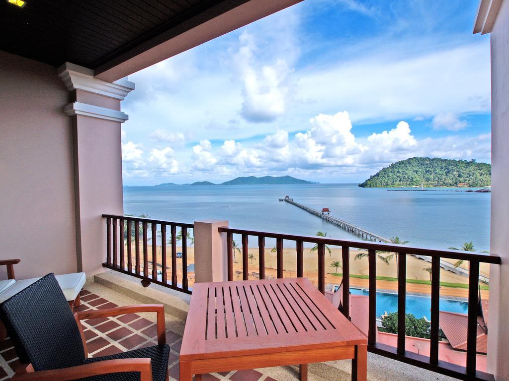 Resort Tranquility Bay Bang Bao Beach