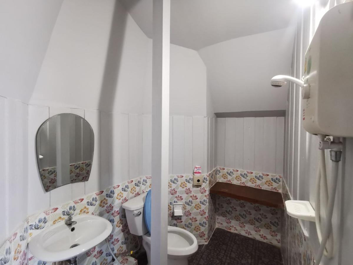 Guest house De Coco House