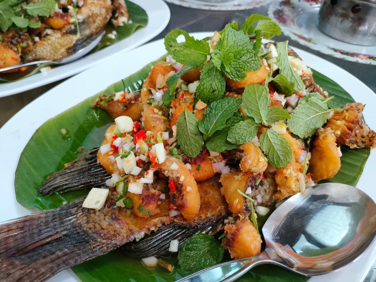 Wixky Nong Khai