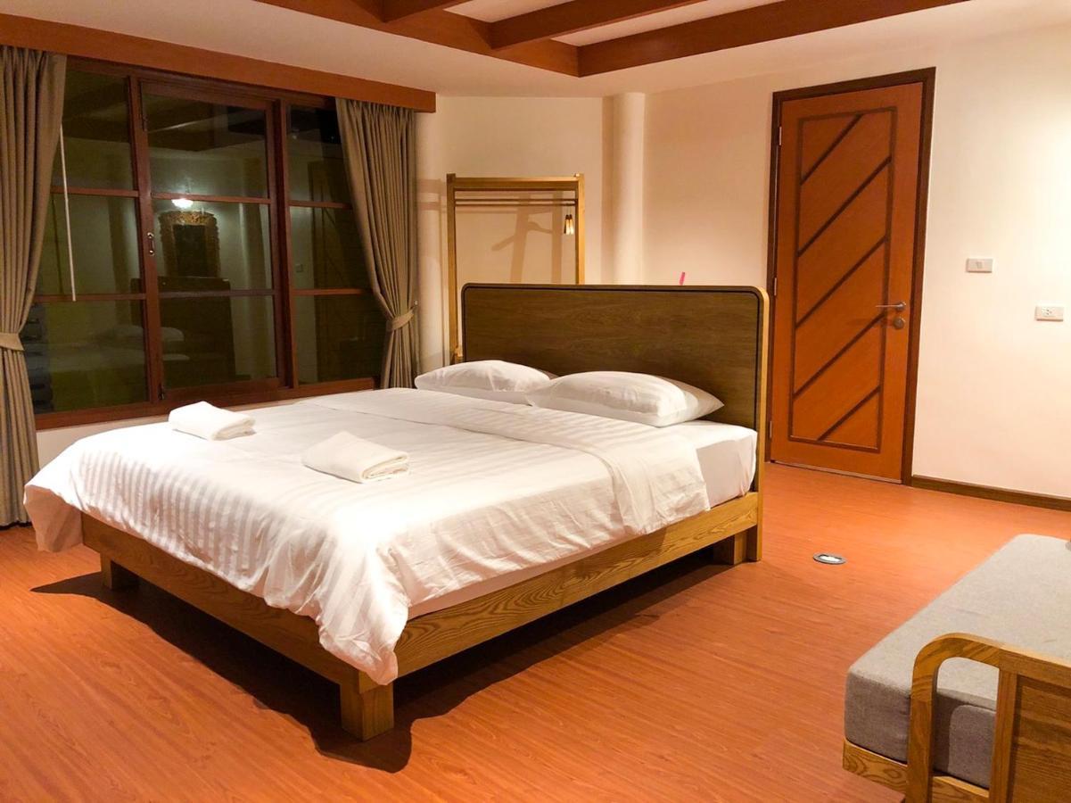 Seaman Resort 3*