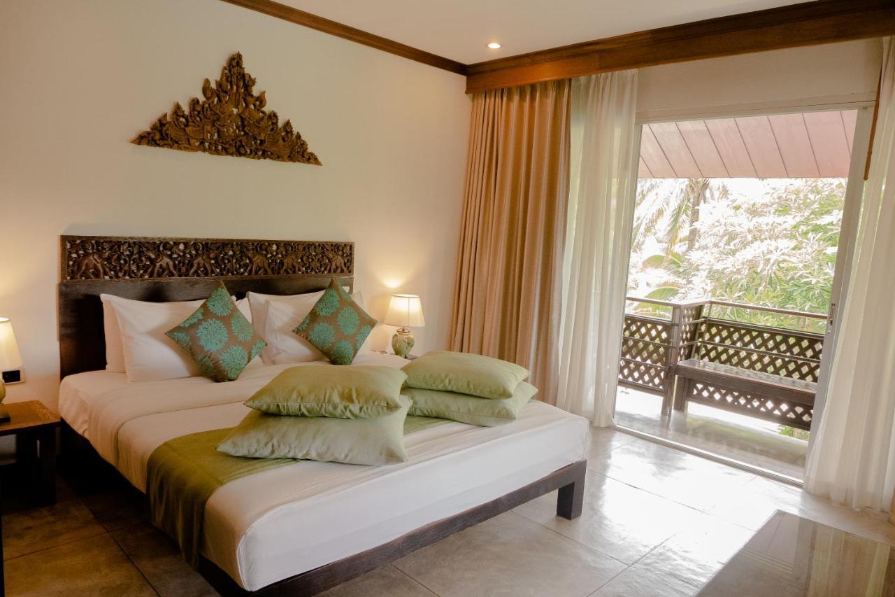 Royal River Kwai And 4*