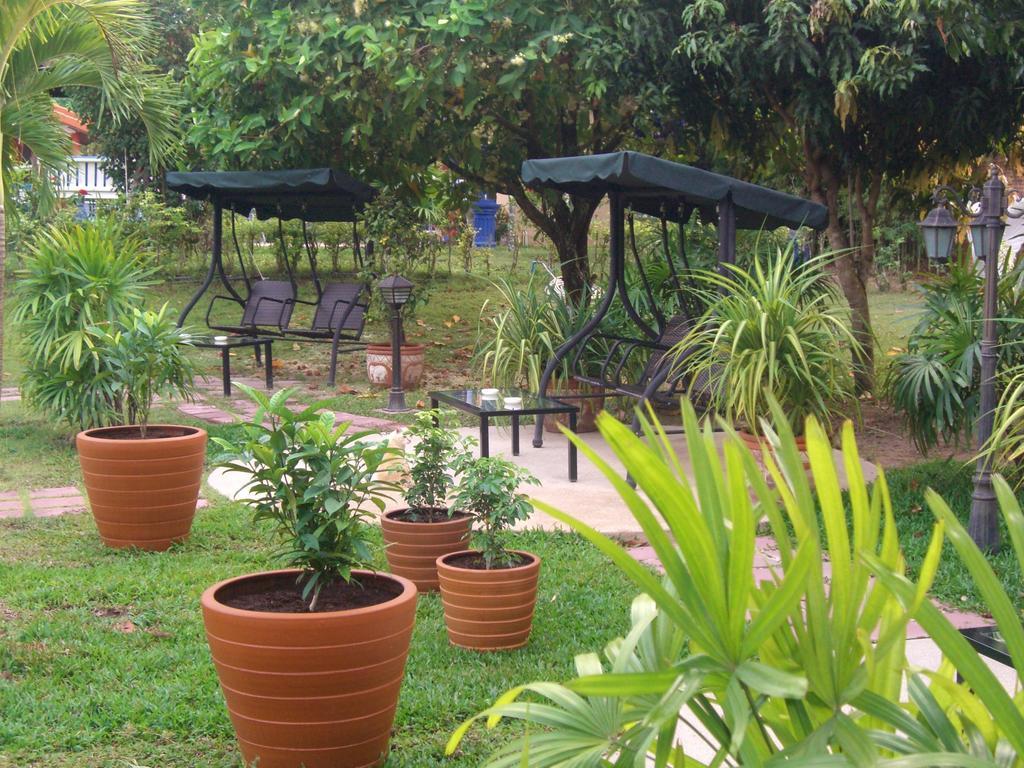 Pictory Garden Sattahip