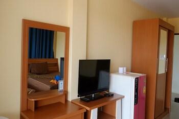Manop Mansion Hotel