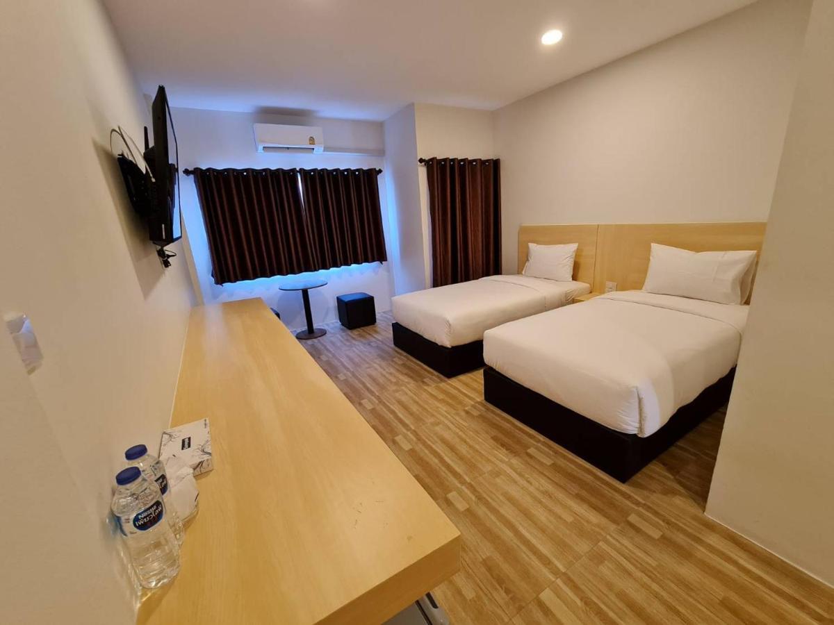 The Charlotte Smart 3* Lopburi