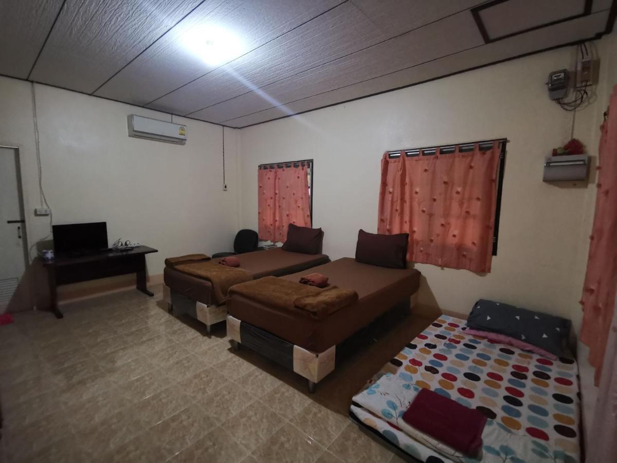 Happy Guest house Khanom