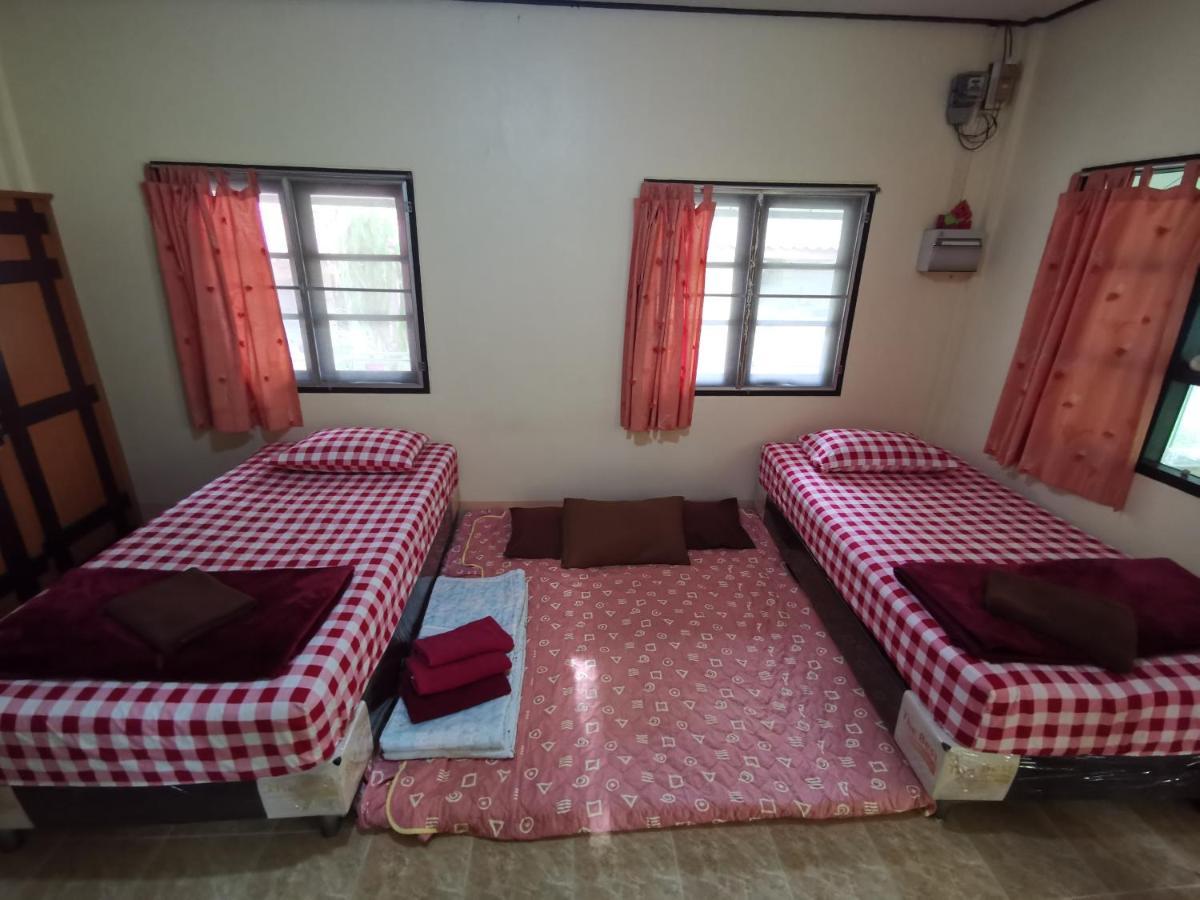 Guest house Happy