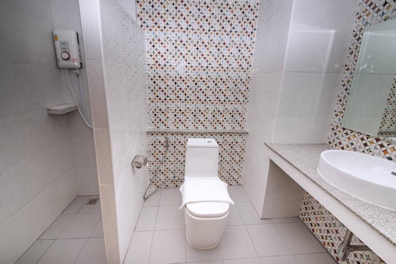 The Charlotte Smart Hotel 3*