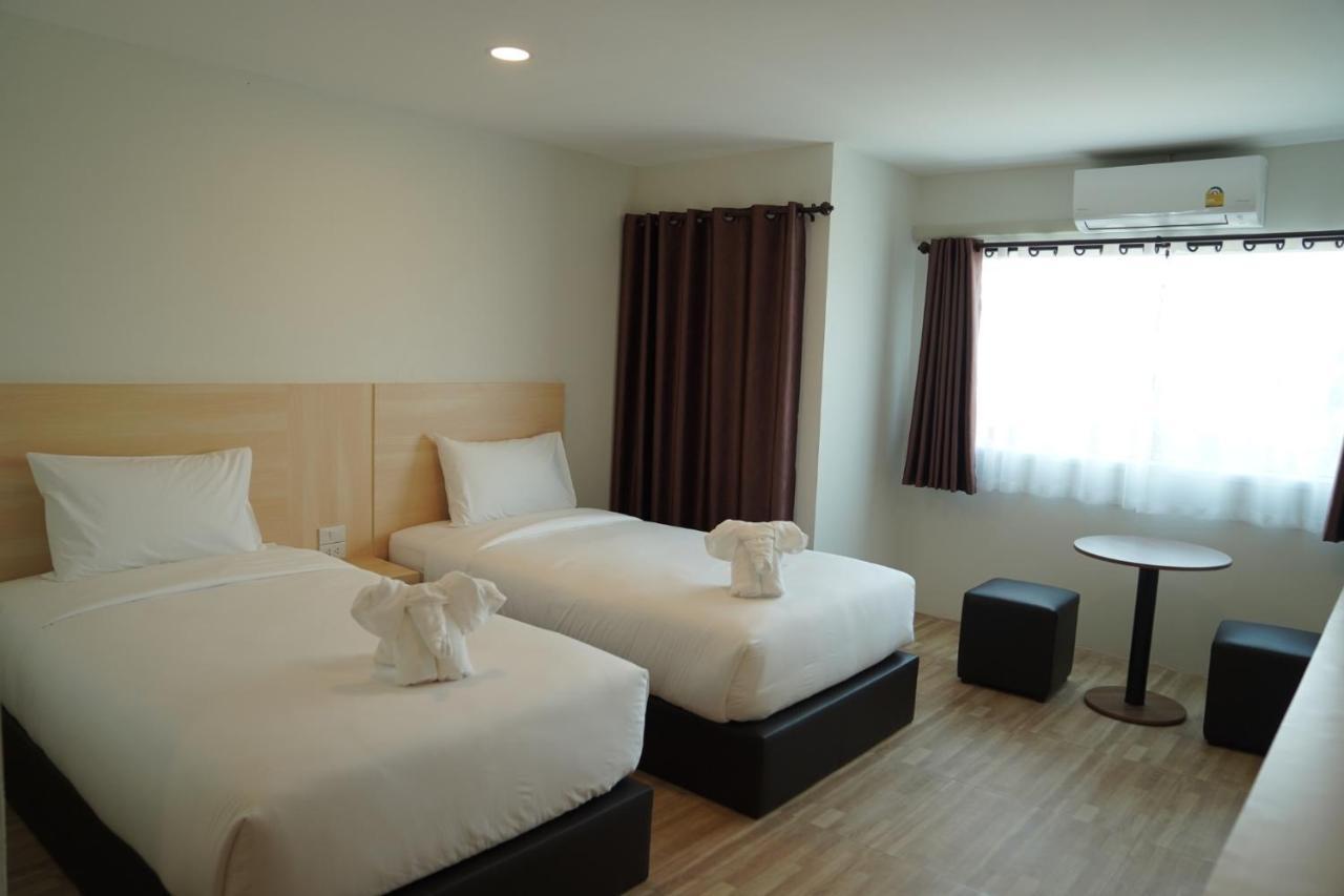 The Charlotte Smart 3*