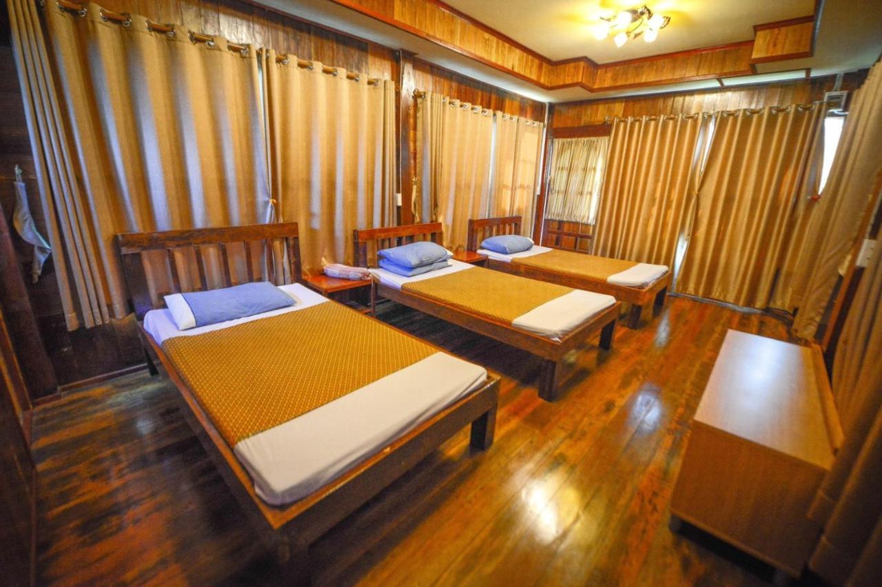 Mrk & Massage *