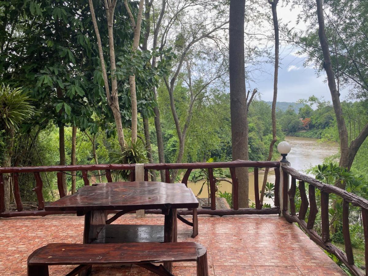 Resort Saiyok River House 3*