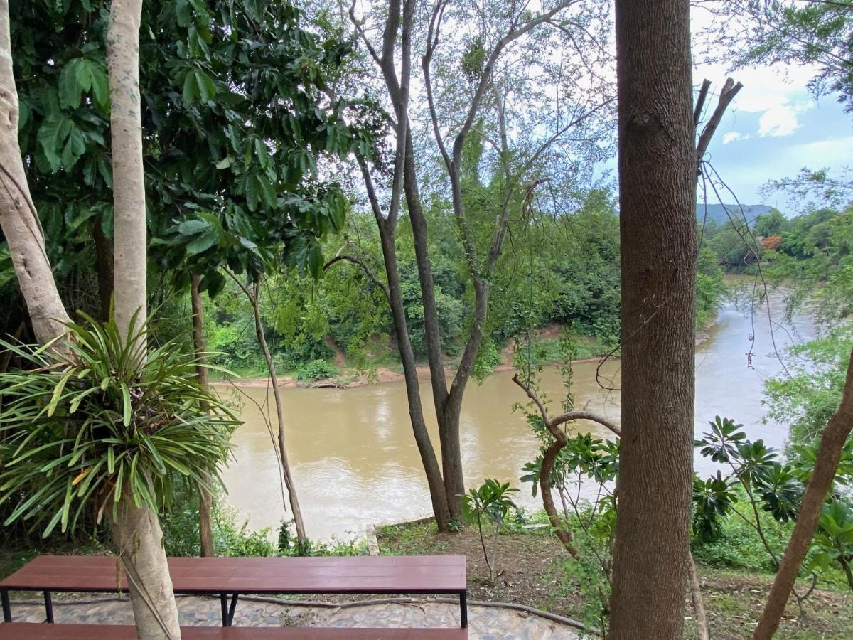 Saiyok River House Resort Sai Yok