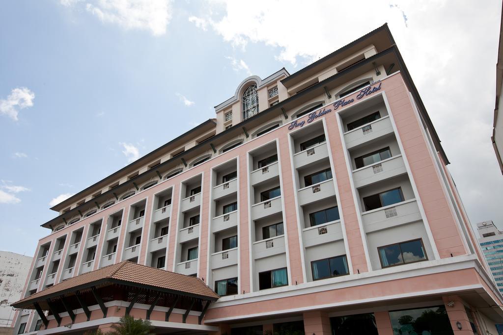 Sing Golden Place Hotel 3*