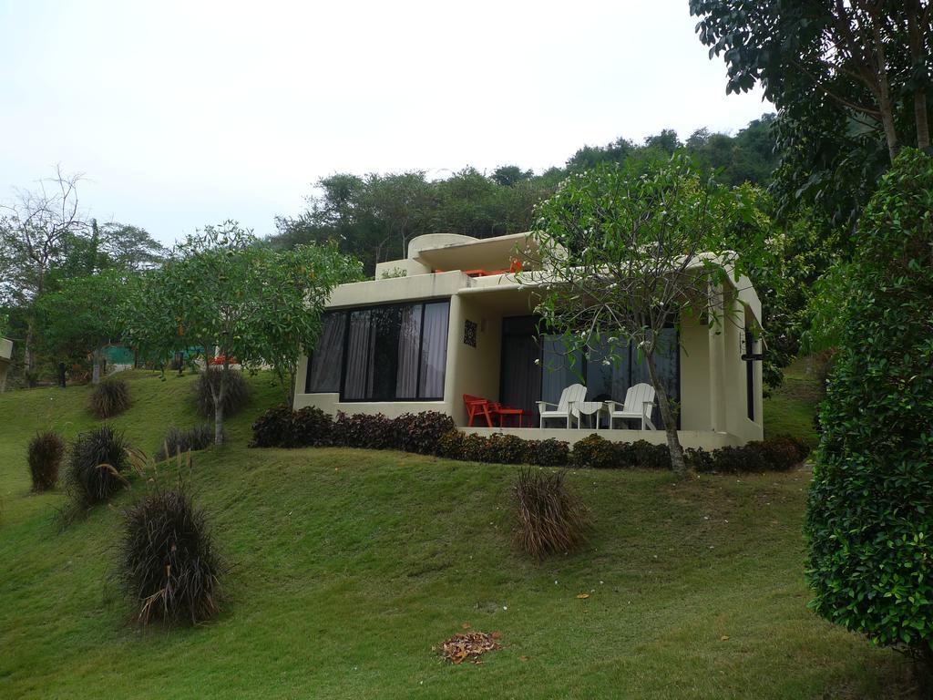 Hi-scene Resort