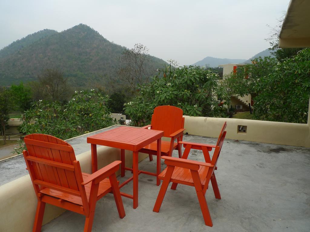 Resort Hi-scene