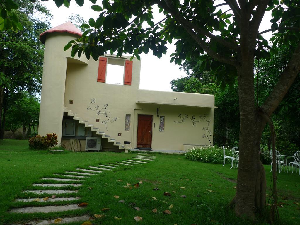 Hi-scene Resort 3*