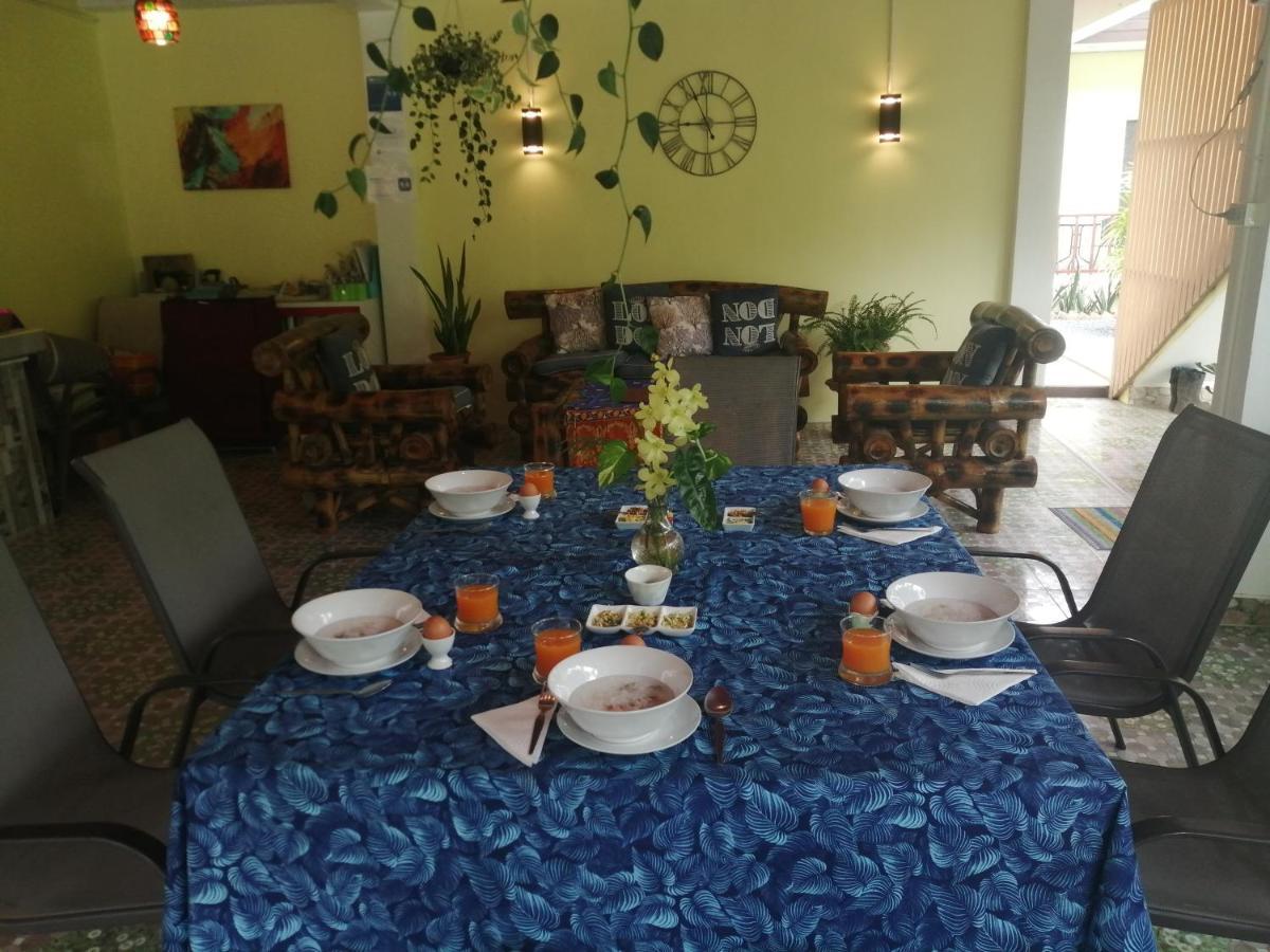 Acomodação com café da manhã  To-co Sichon
