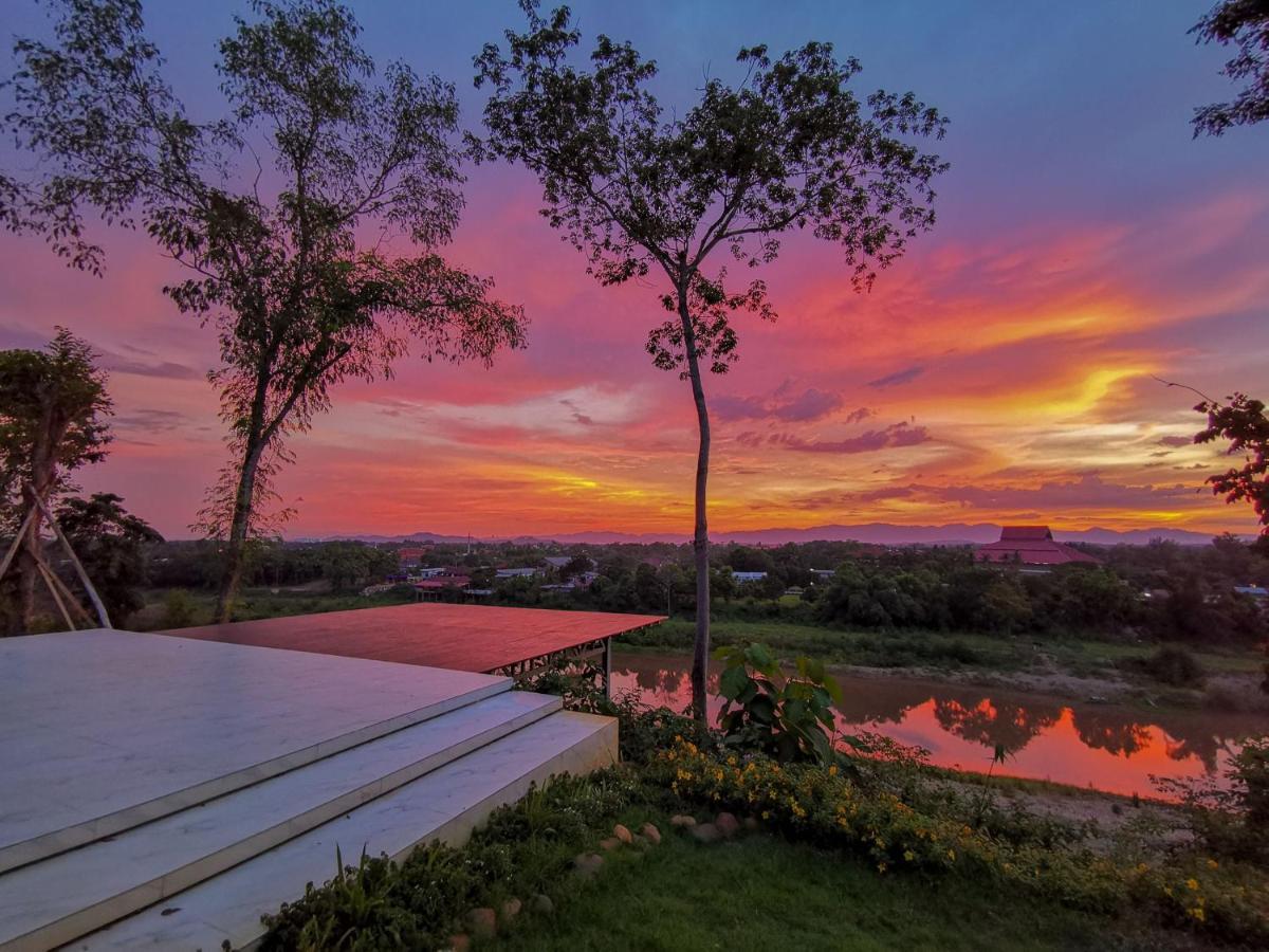 River Valley แอทน่าน Resort