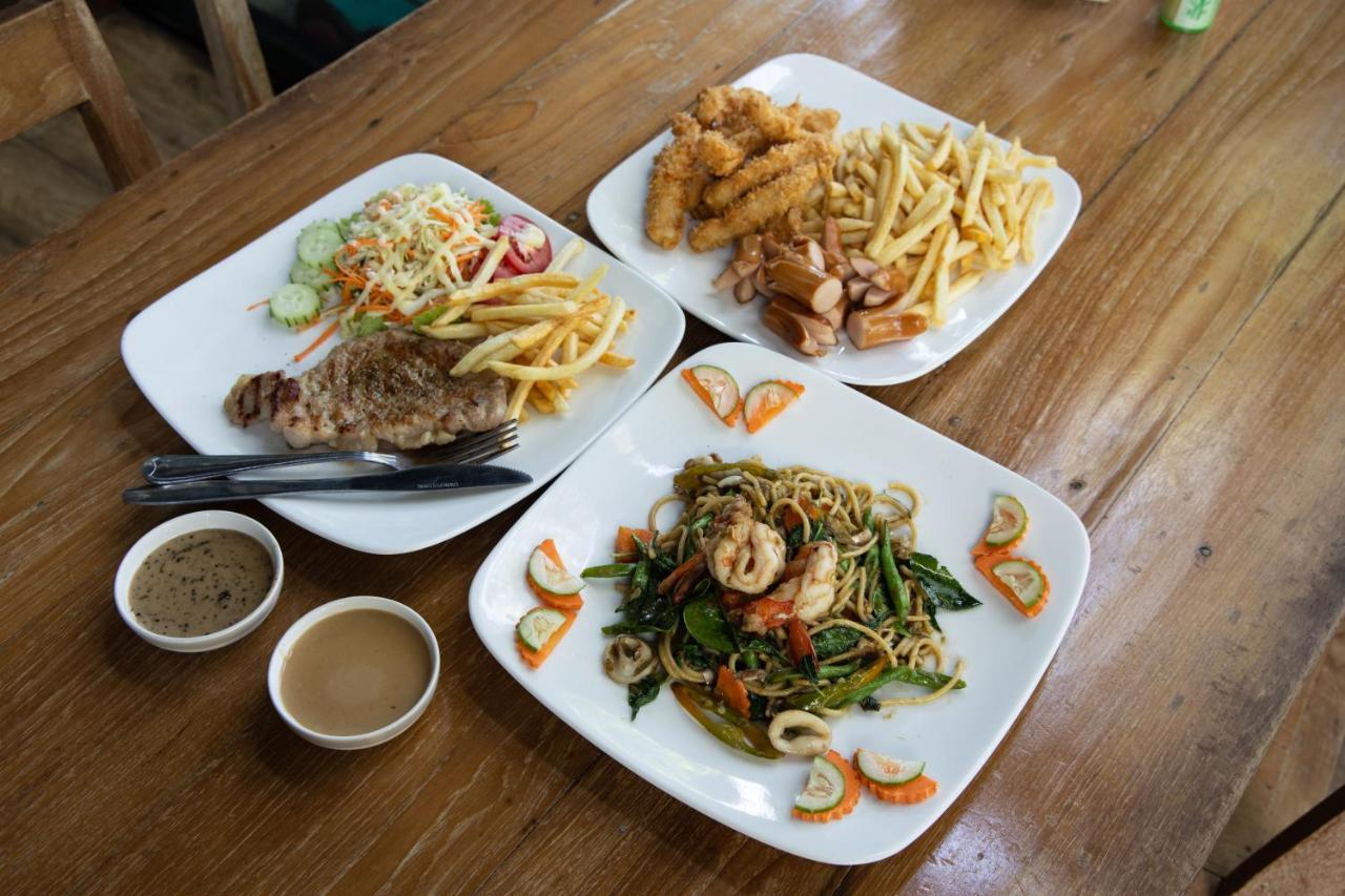 วันสุขรีสอร์ทสุโขทัย *