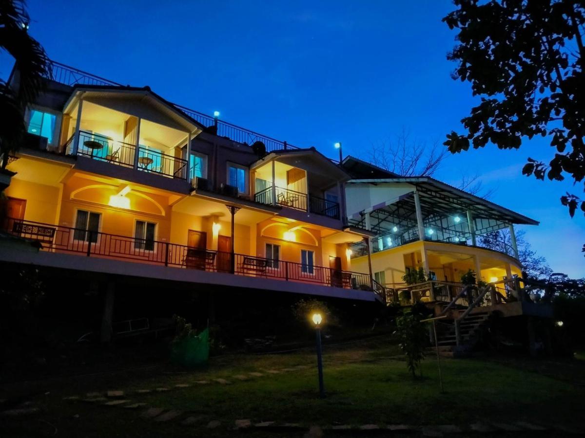 Ozone Chomdao Resort Wang Nam Khiao