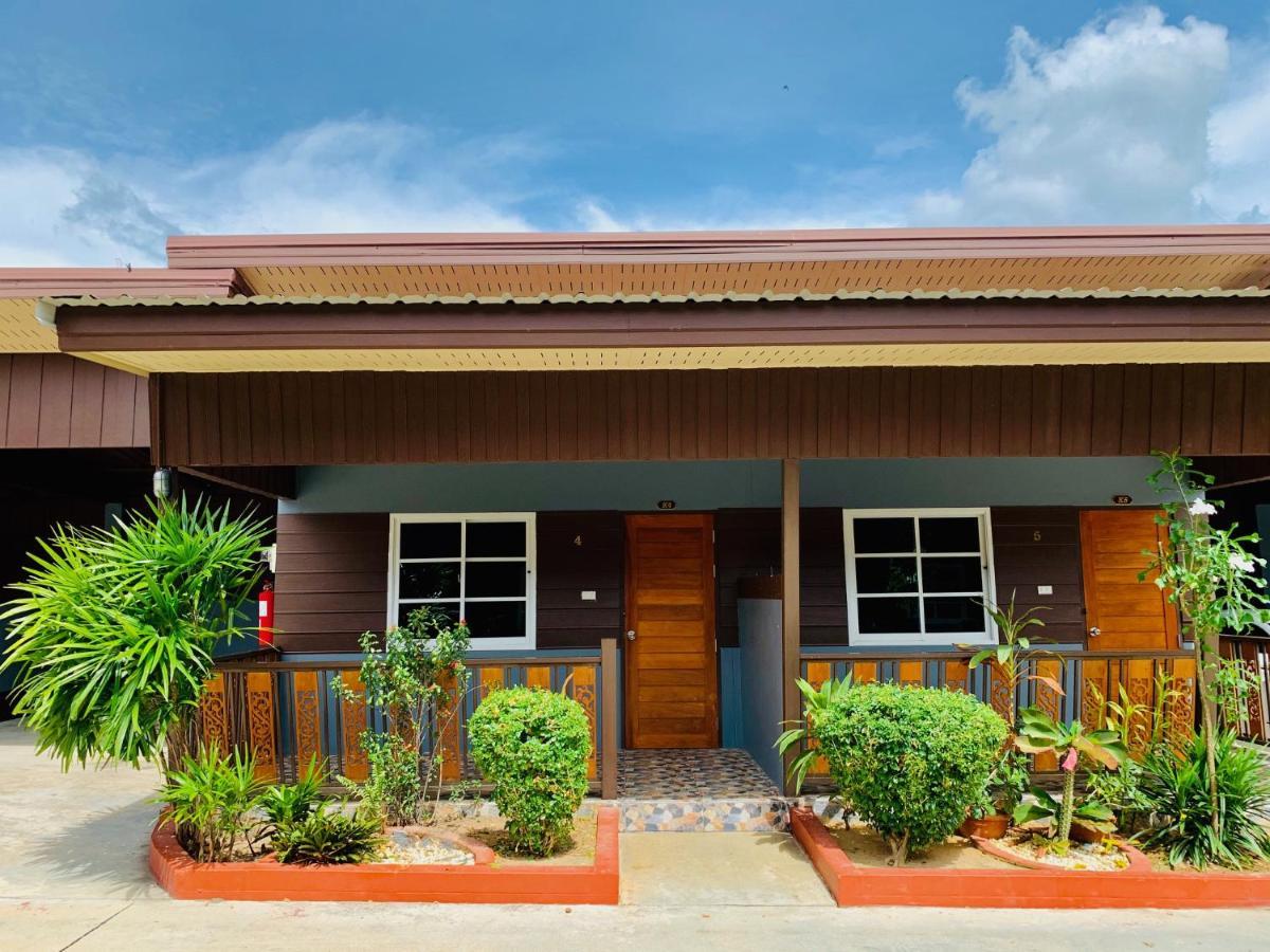 Hotel Benwadee Pattaya 3*