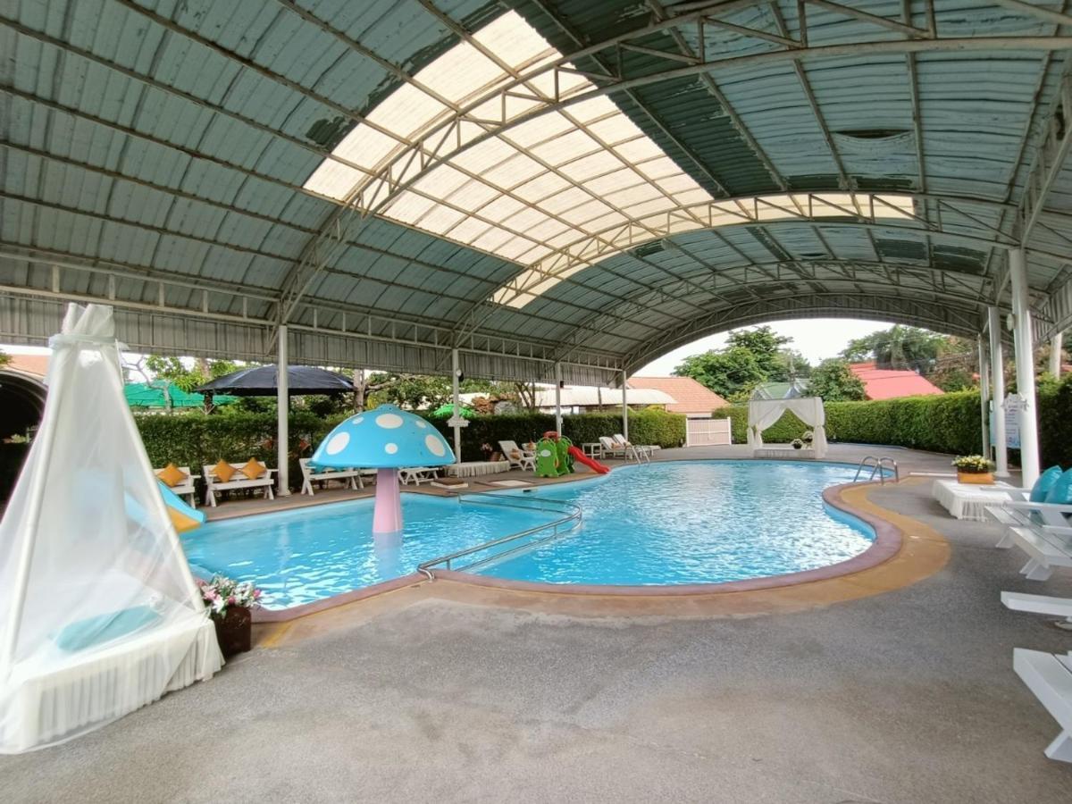 P.paradise Resort 2*