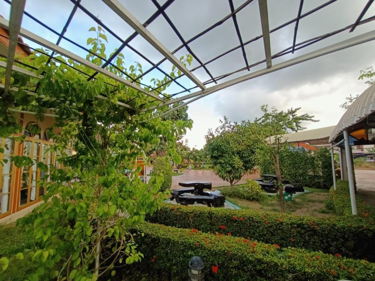 P.paradise 2* Kamphaeng Phet