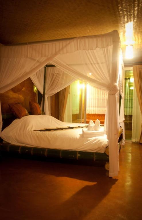 Monmaen & 3* Chiang Rai
