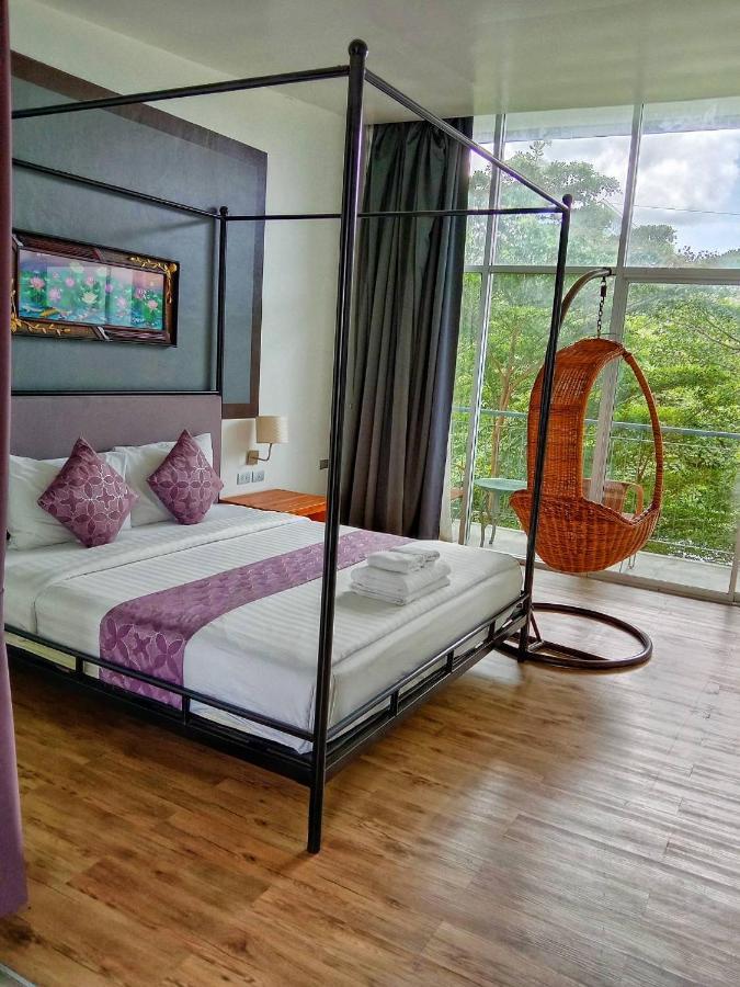 Lg Lemon Grass 3* Praia de Jomtien