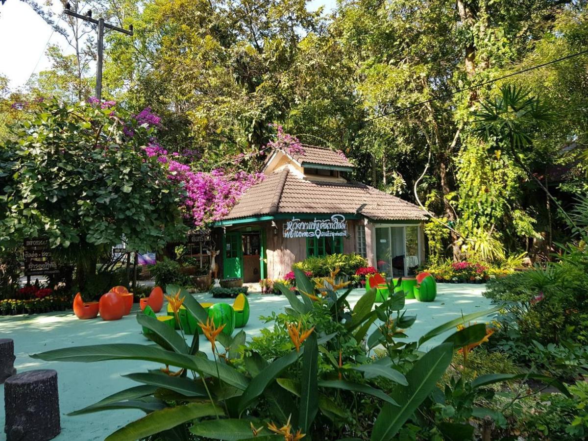 Huaykhakhaeng Country Resort 2*