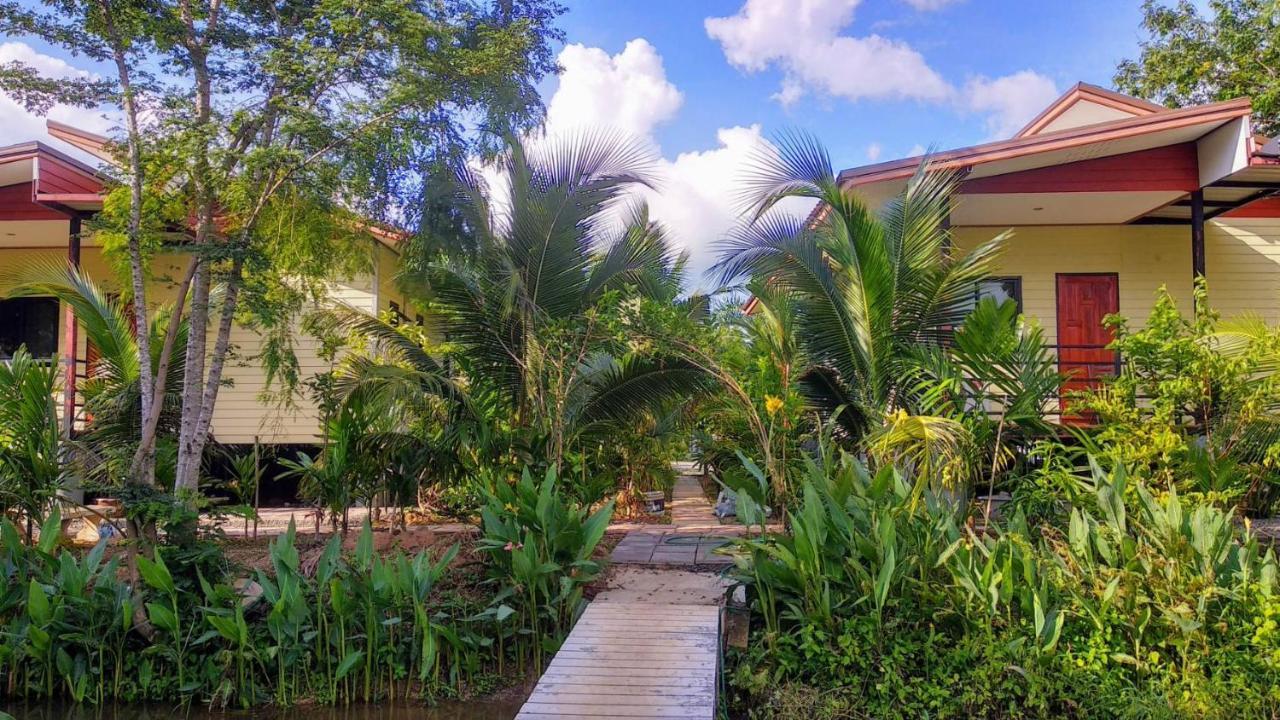Garden Resort 3*