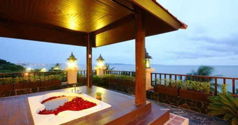 Seaside Pattaya Hotel 3*
