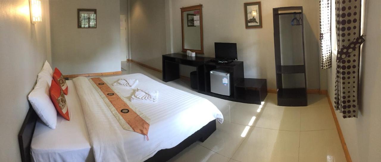 Resort Bamboo House 2*