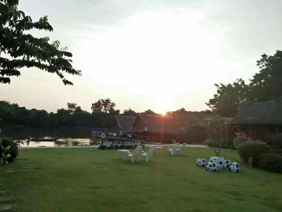 Bamboo House Resort 2*