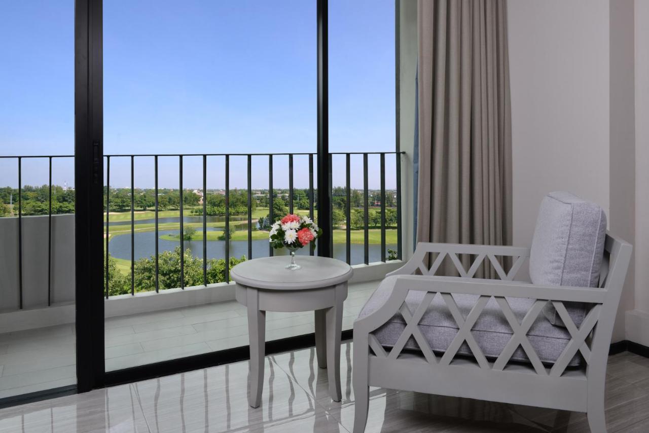 Tinidee Bangkok Golf Club - Sha Certified Pathum Thani