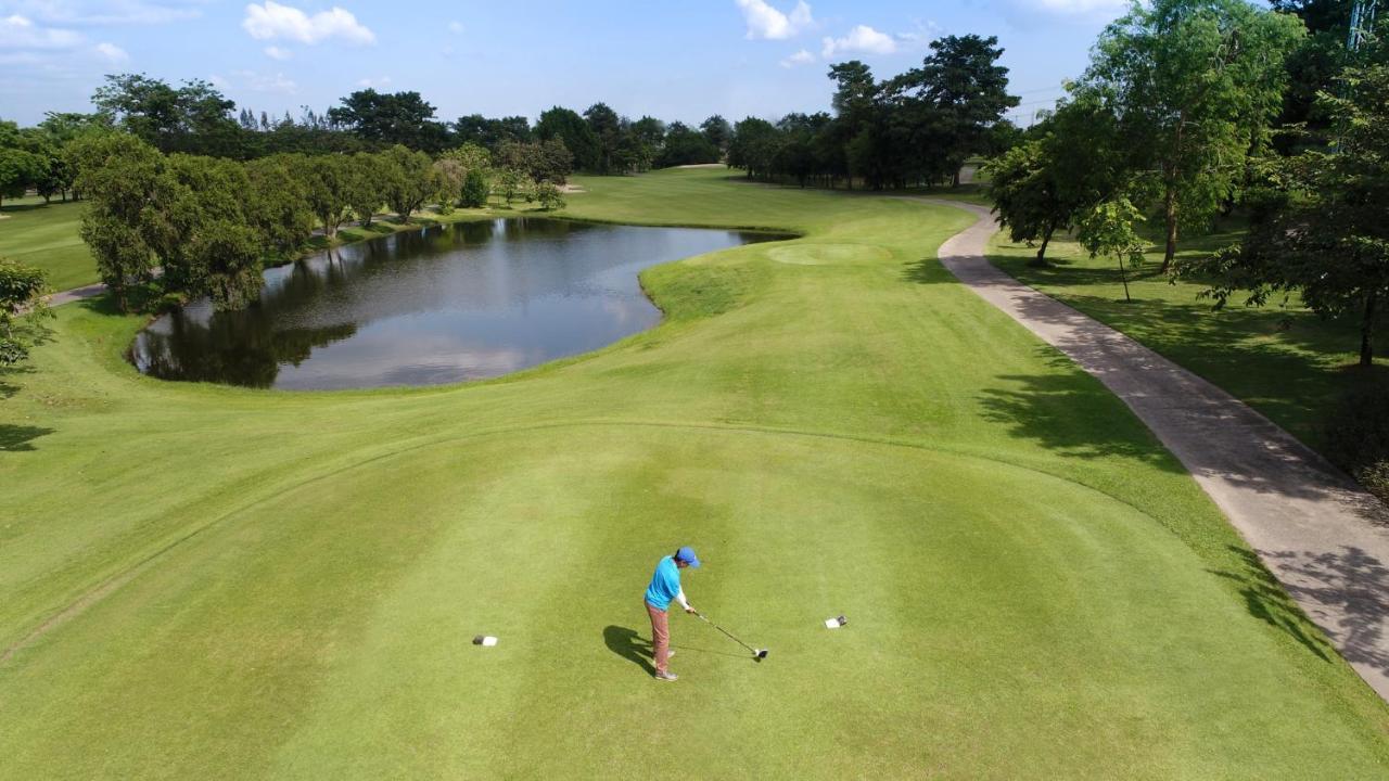 Resort Tinidee Bangkok Golf Club - Sha Certified Pathum Thani