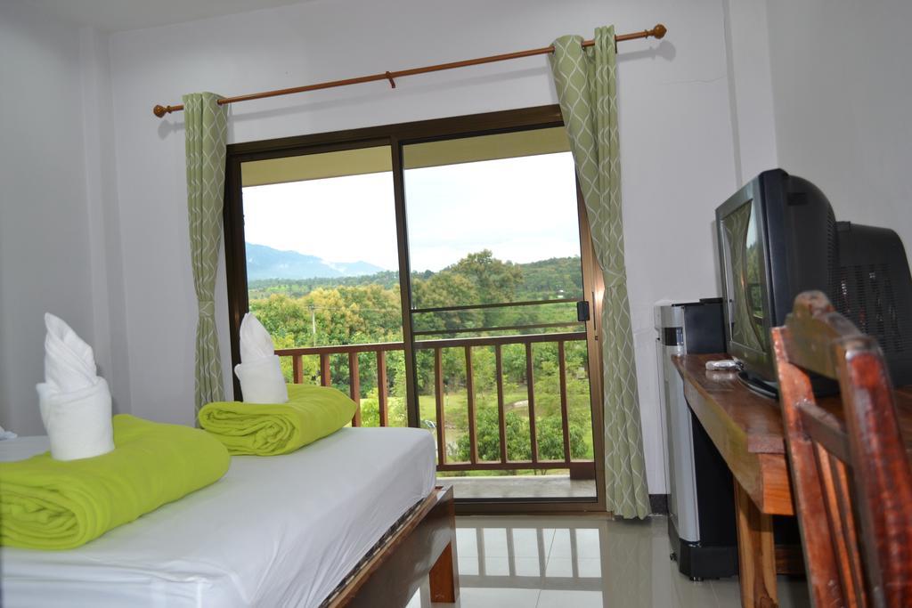 Erawan Inn 2*