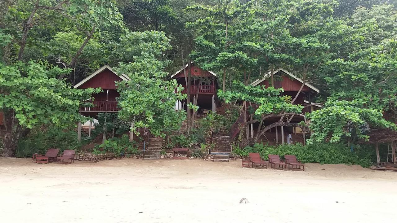 Guest house Kohjum Seafront 2*