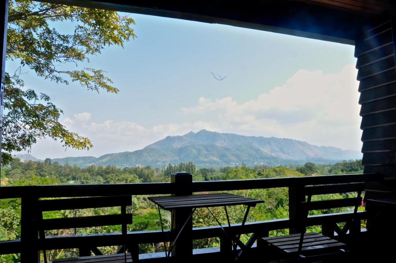 Issara Boutique Winery