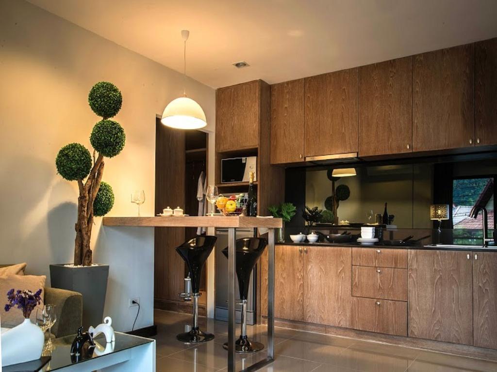 Byg Boutique Service At Apartment *
