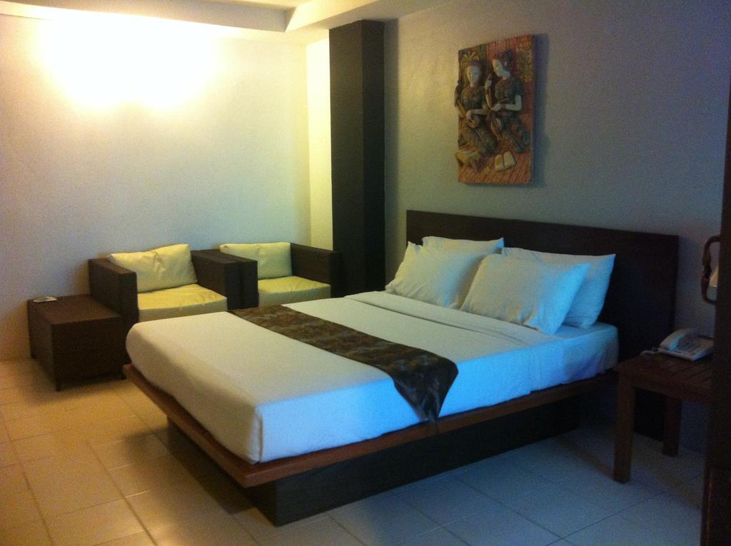 Hotel Bangkok Travel 3*