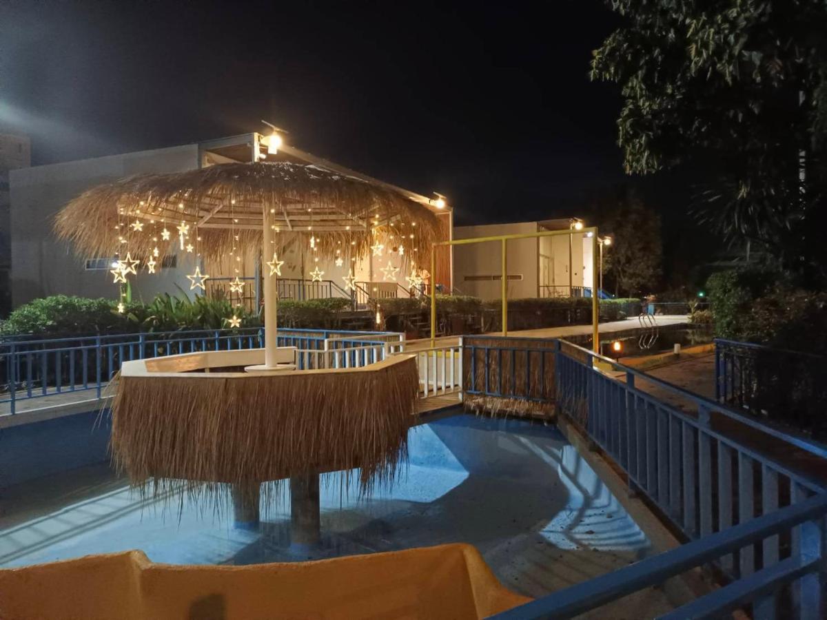 Lg Lemon Grass Resort Na Chom Thian
