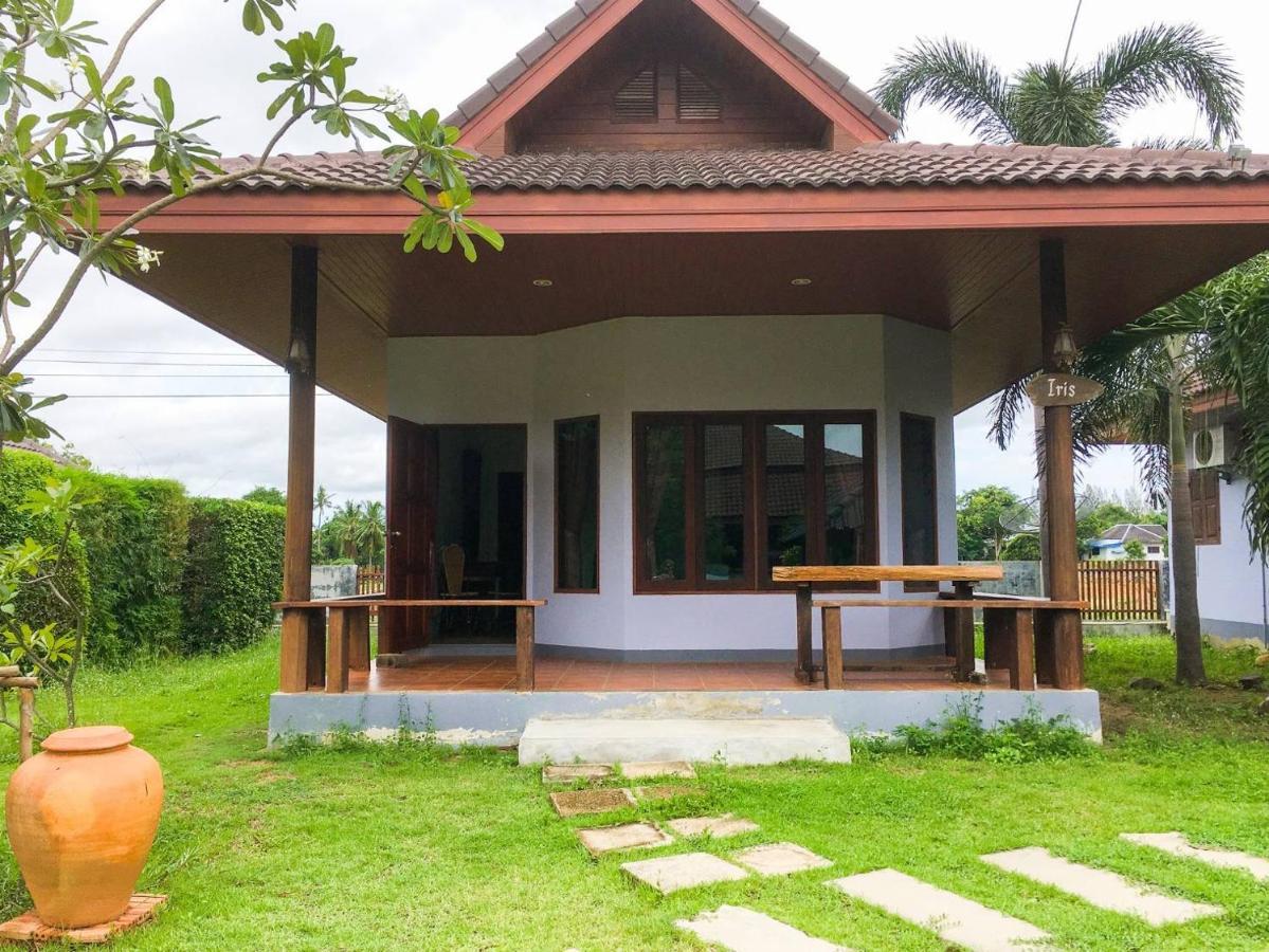Waterside Resort 3*