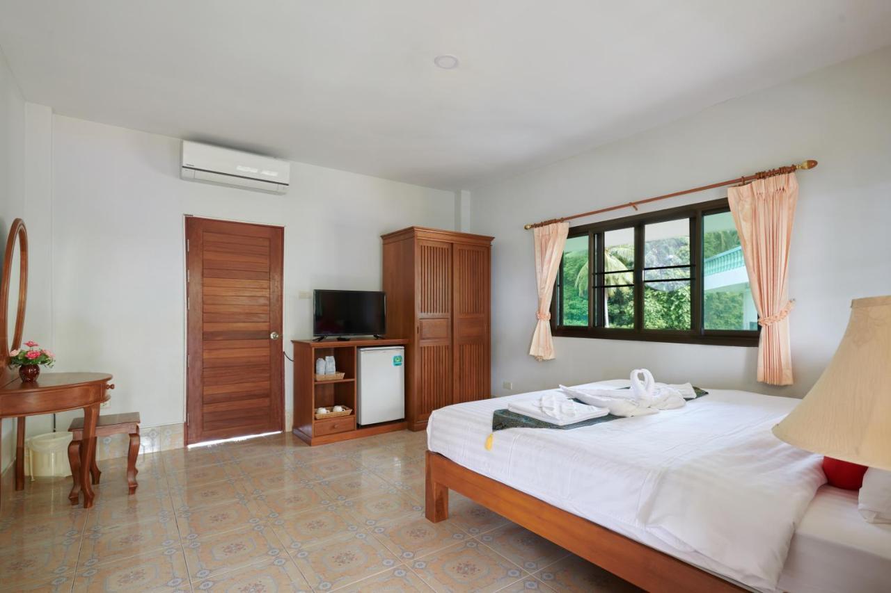 Resort Samui Reef View 3*