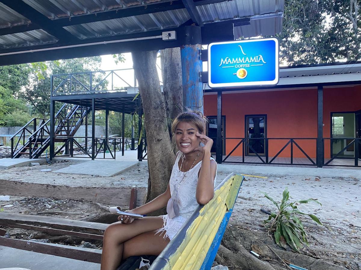 Resort Joy *