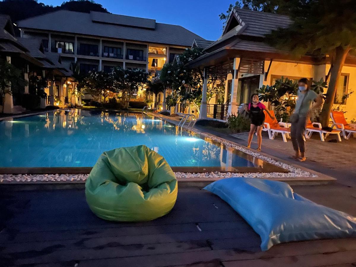 Resort Poolsawat - Sha 3*