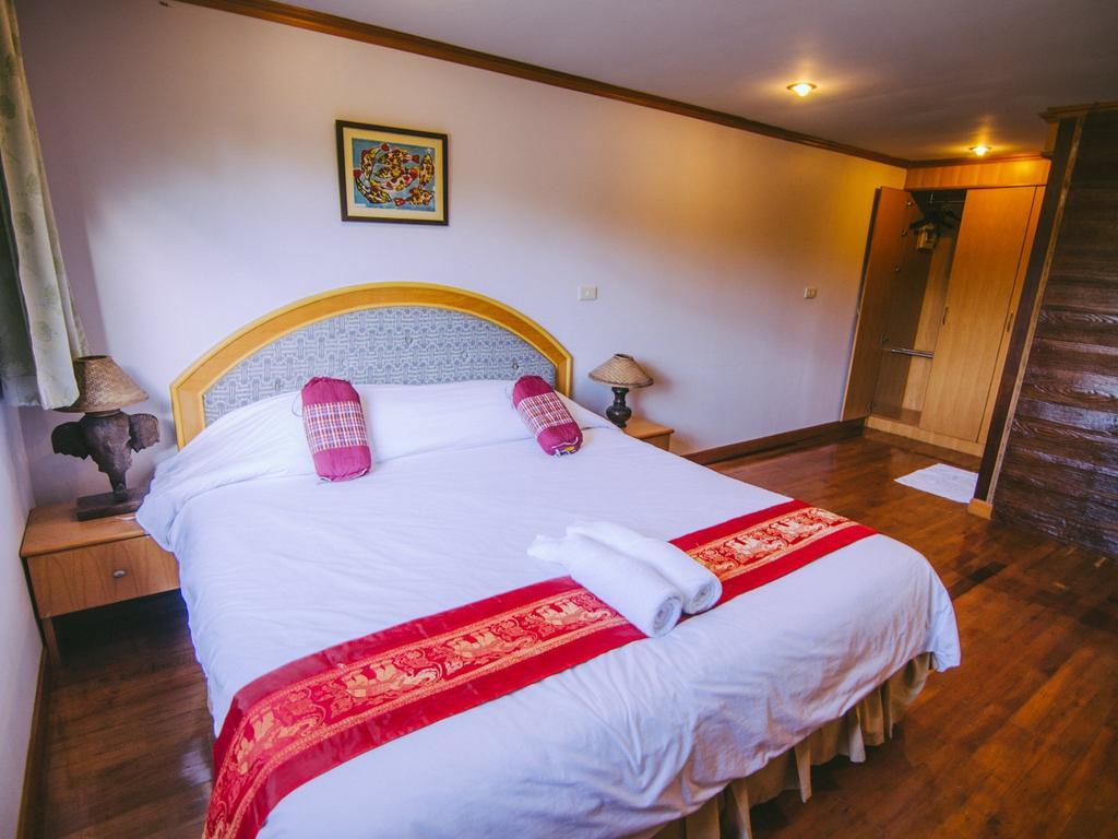 Tanita Lagoon Hotel Udon Thani