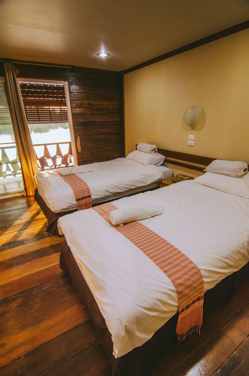 Tanita Lagoon Hotel 3*