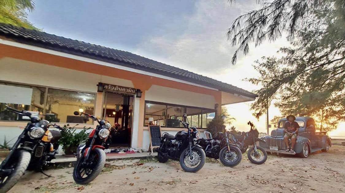 Andaman Peace * Ranong